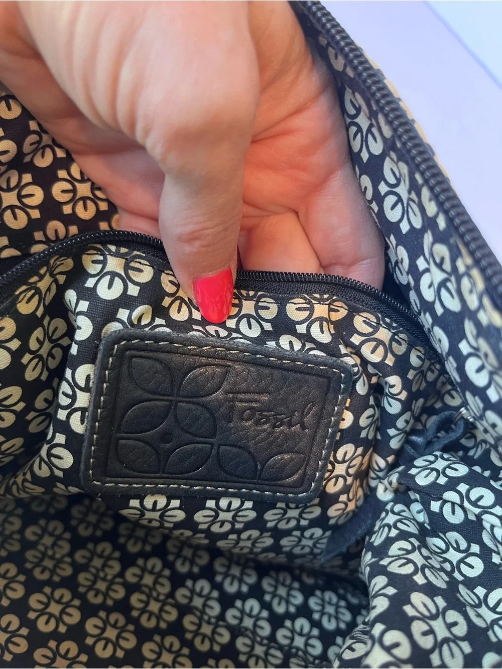 Vintage Fossil Y2K Black Crossbody Bag